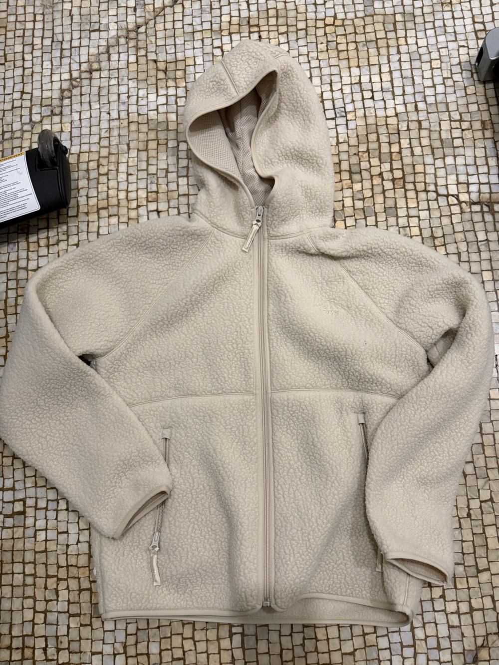 Aritzia Polartec Raglan Zip
